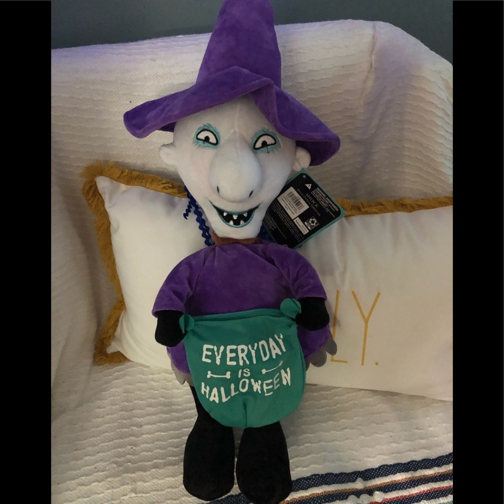 Selling jack the night before Christmas decor